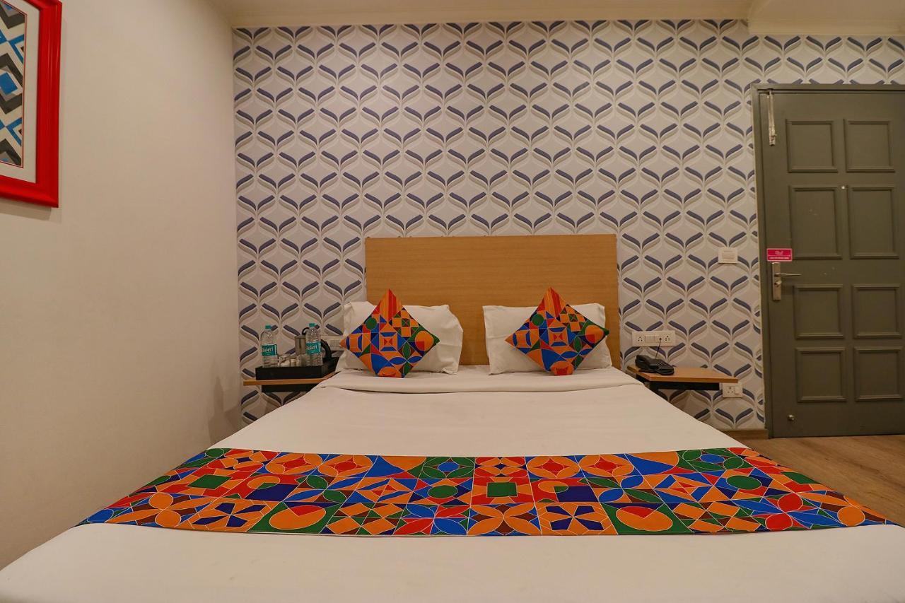 Fabhotel Chattarpur Enclave 新德里 外观 照片